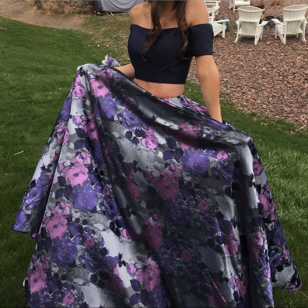 ALYCE PARIS Formal Dress